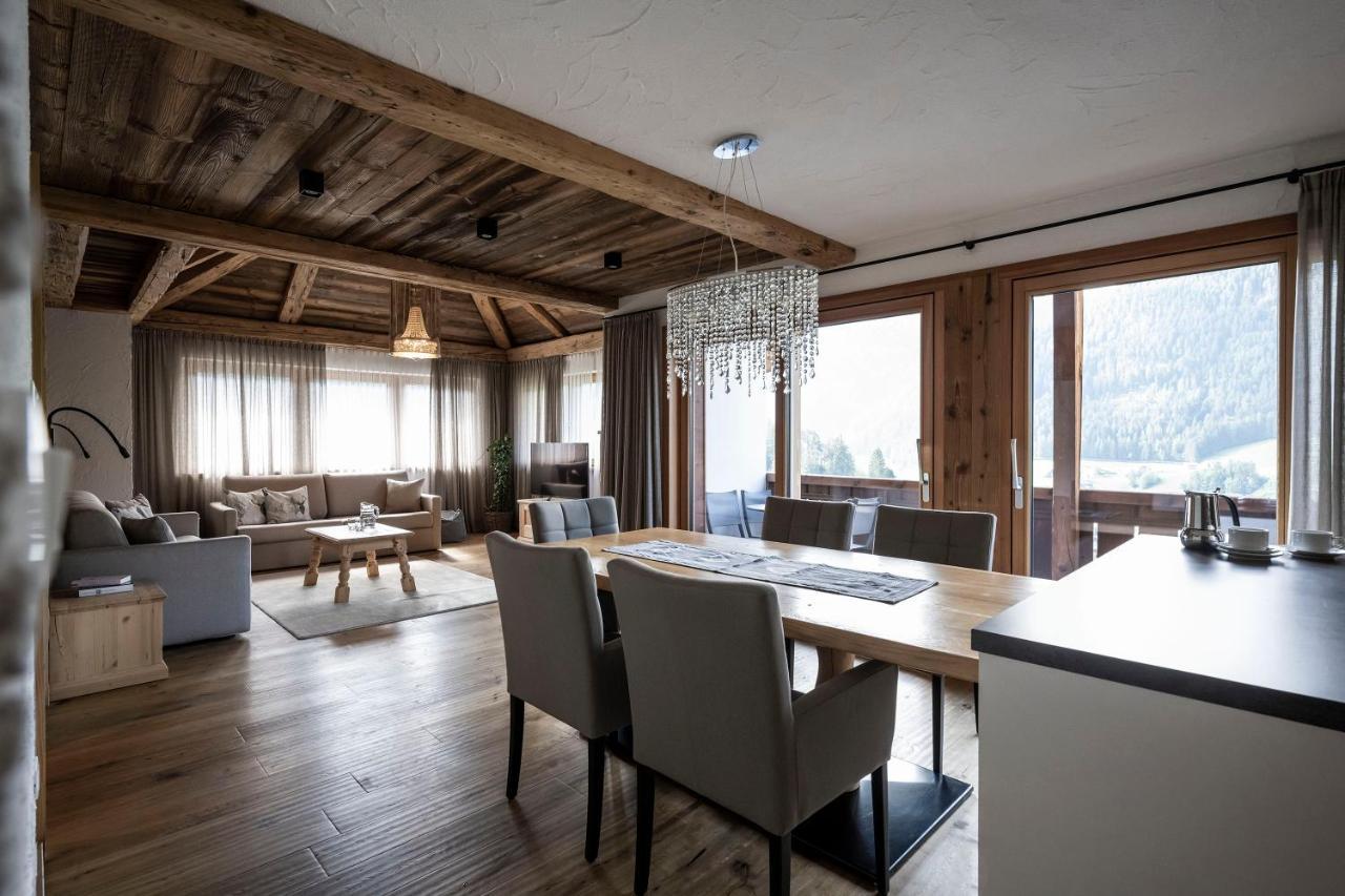 Penthouse Apartment,1264425487:JPEG