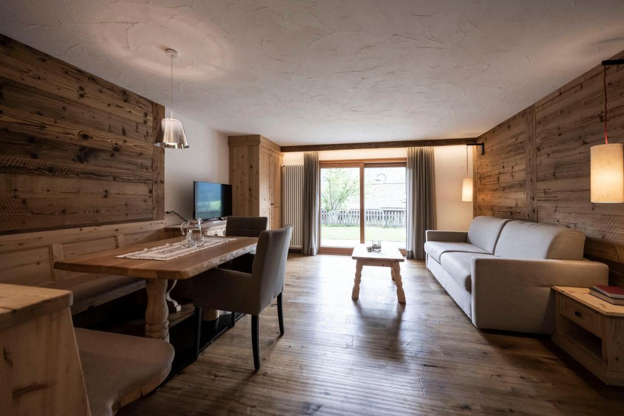 One-Bedroom Apartment (2 Adults),1264420300:JPEG