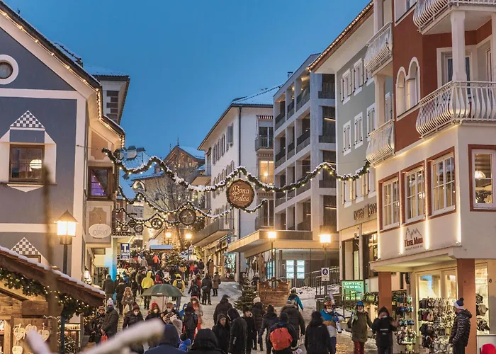 Aquila Dolomites ResidenceAlbergo